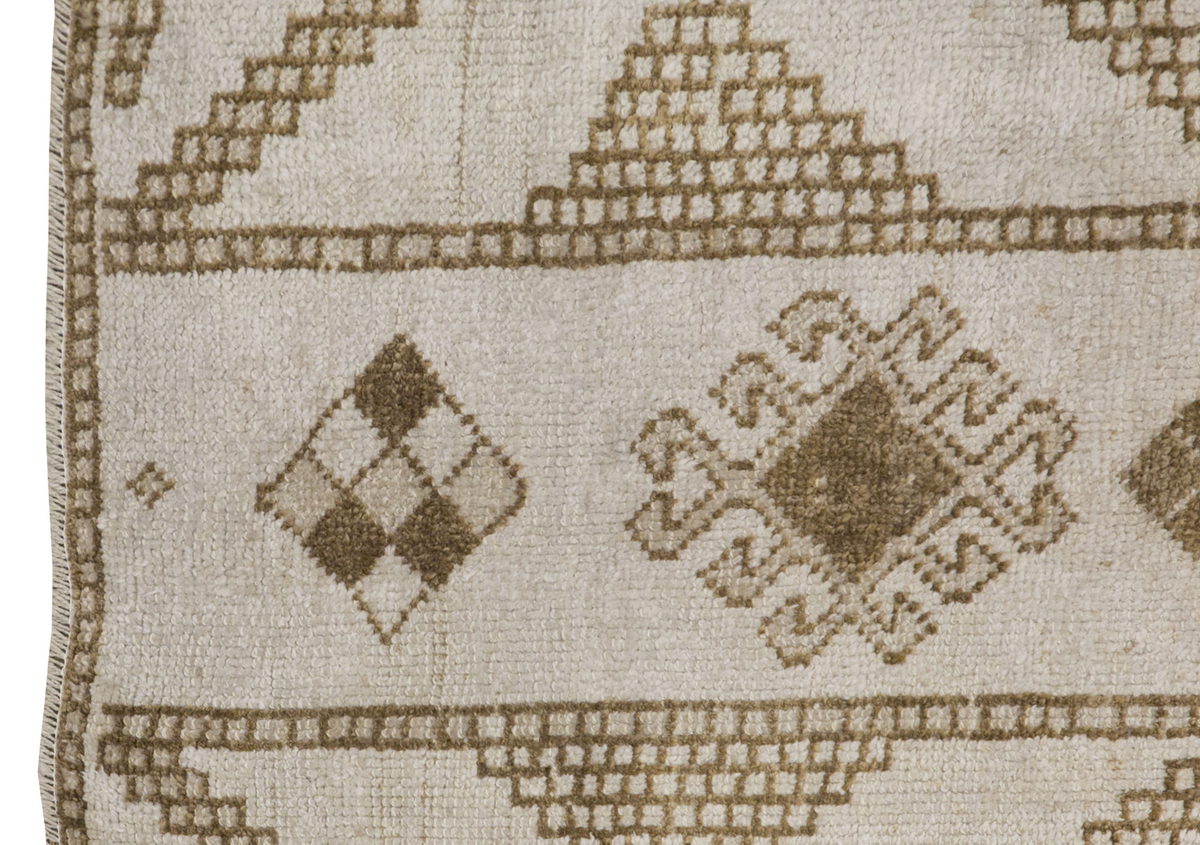 Vintage Runner Rug 3'3 x 10'7 feet  100 x 322 cm