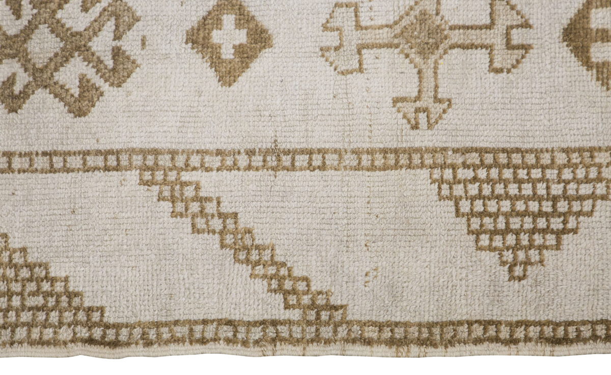 Vintage Runner Rug 3'3 x 10'7 feet  100 x 322 cm
