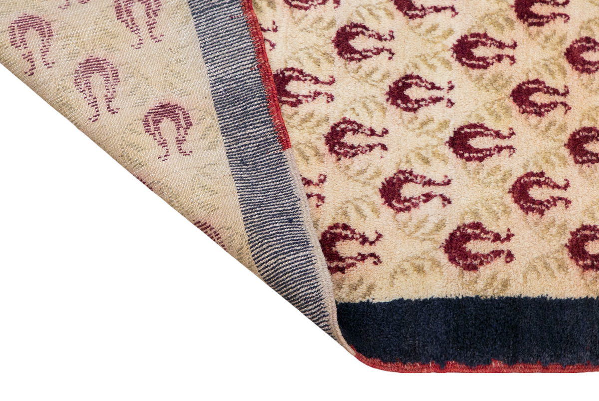 Vintage Tulu Rug – 4'1" x 8'6" (125 x 260 cm)