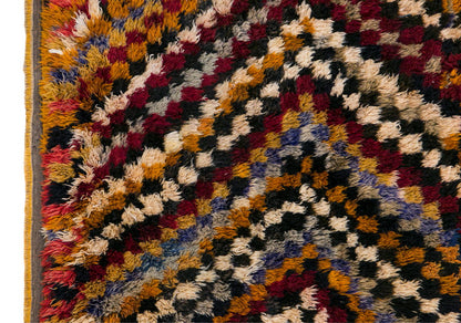 Vintage Tulu Rug – 6'0" x 7'0" (182 x 214 cm)