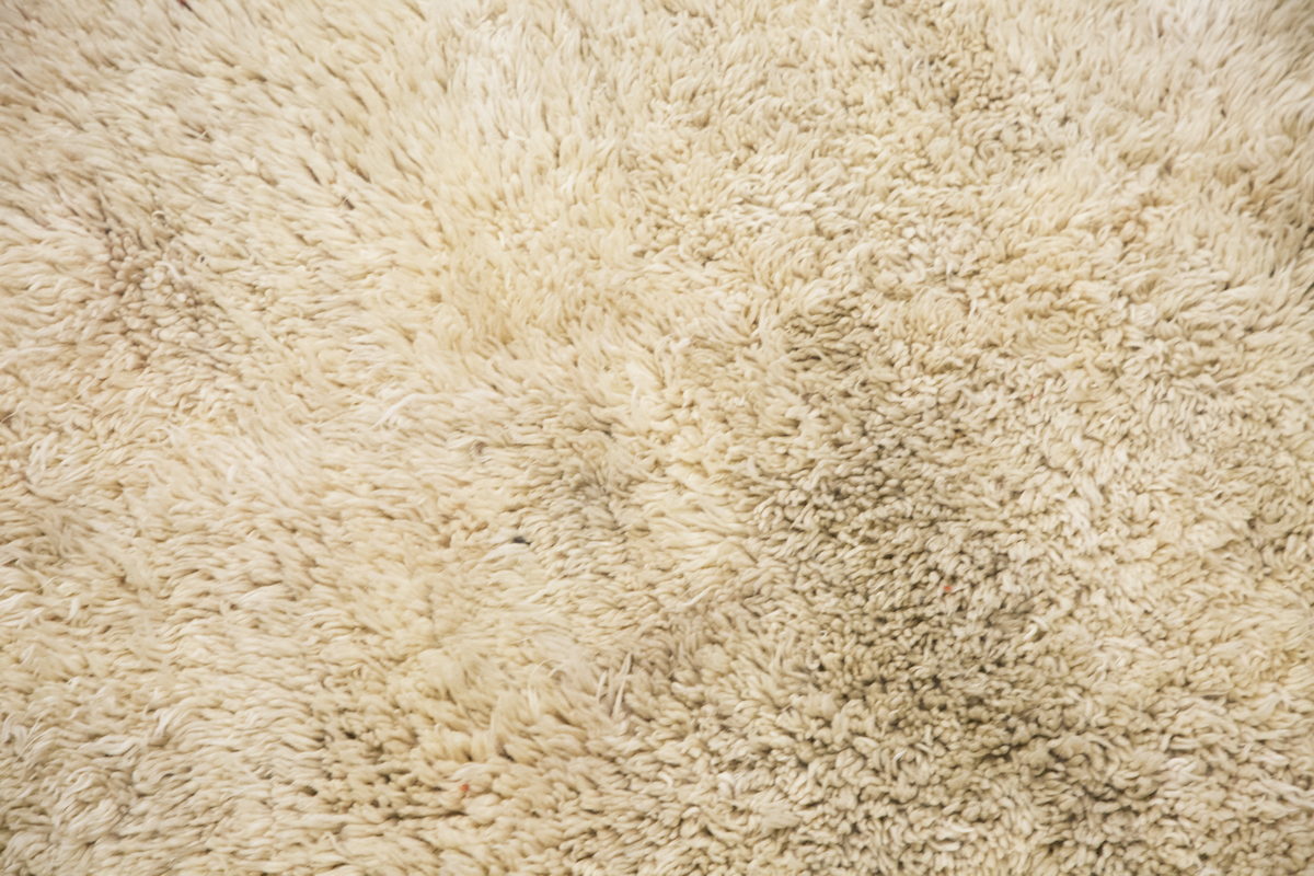Vintage Tulu Rug, 5.25 × 8.27 ft / 100 x 120 cm