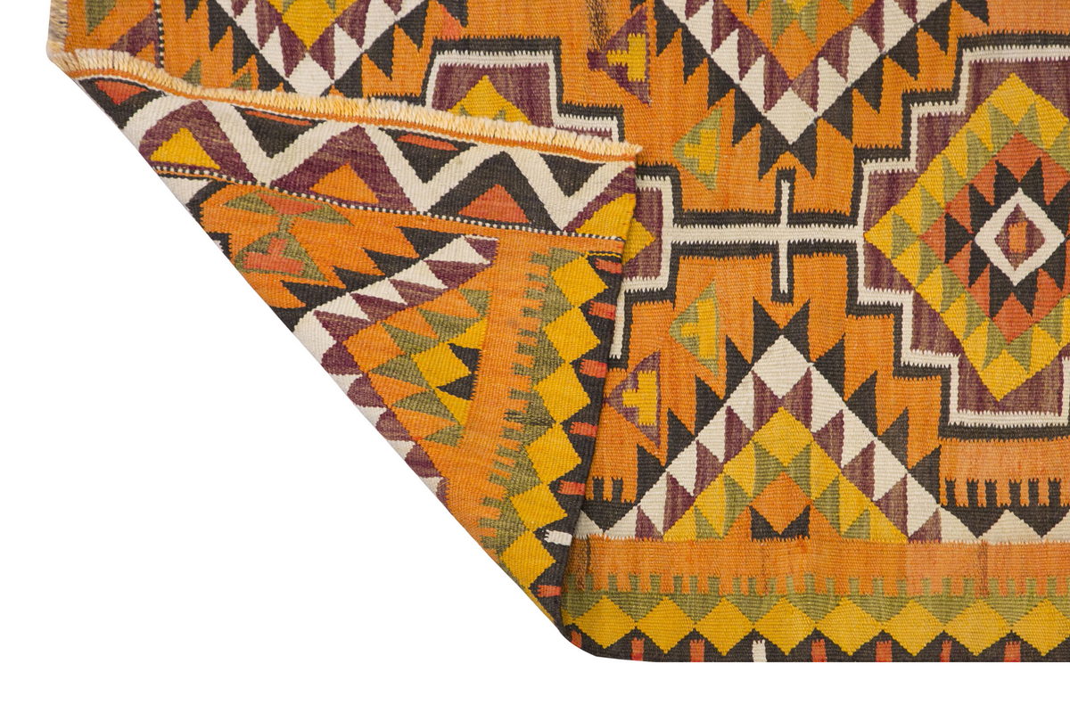 Vintage turkish kilim, 2.6 x 8.8 cm, 77 x 265 cm