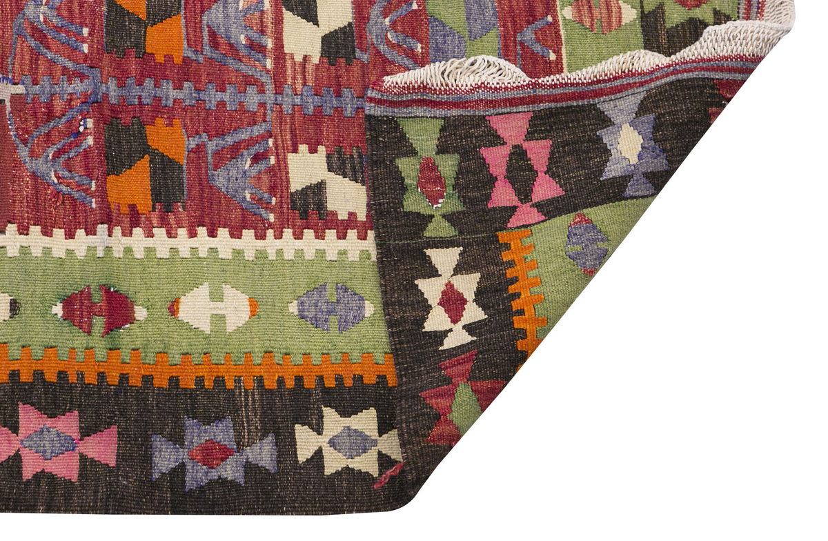 Vintage Turkish Kilim, 2.9 x 4.7 ft Rug, 85 x 140 cm
