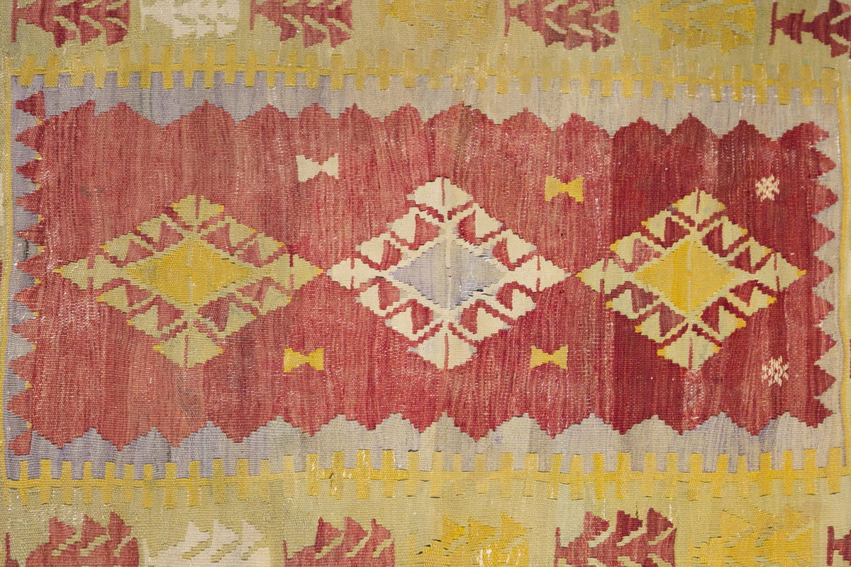 Vintage Turkish Kilim, 3.2 x 3.11 ft Rug, 98 x 120 cm