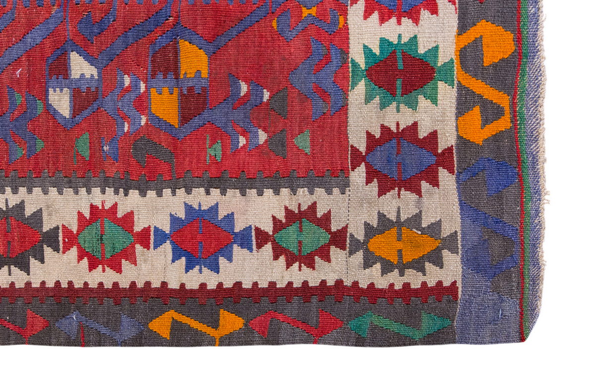 Vintage Turkish Kilim, 3.3 x 4.7 ft Rug, 101 x 142 cm
