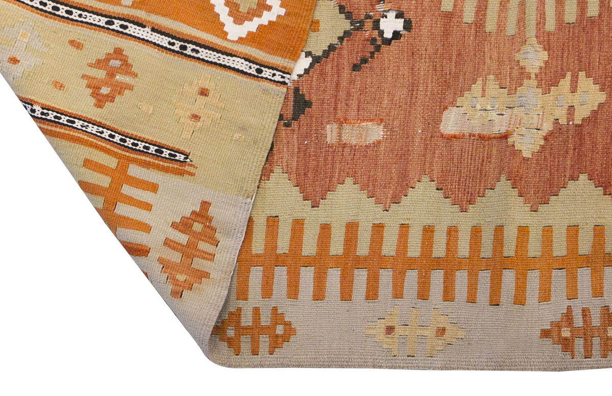 Vintage Turkish Kilim, 4.2 x 6.2 ft Rug, 128 x 189 cm