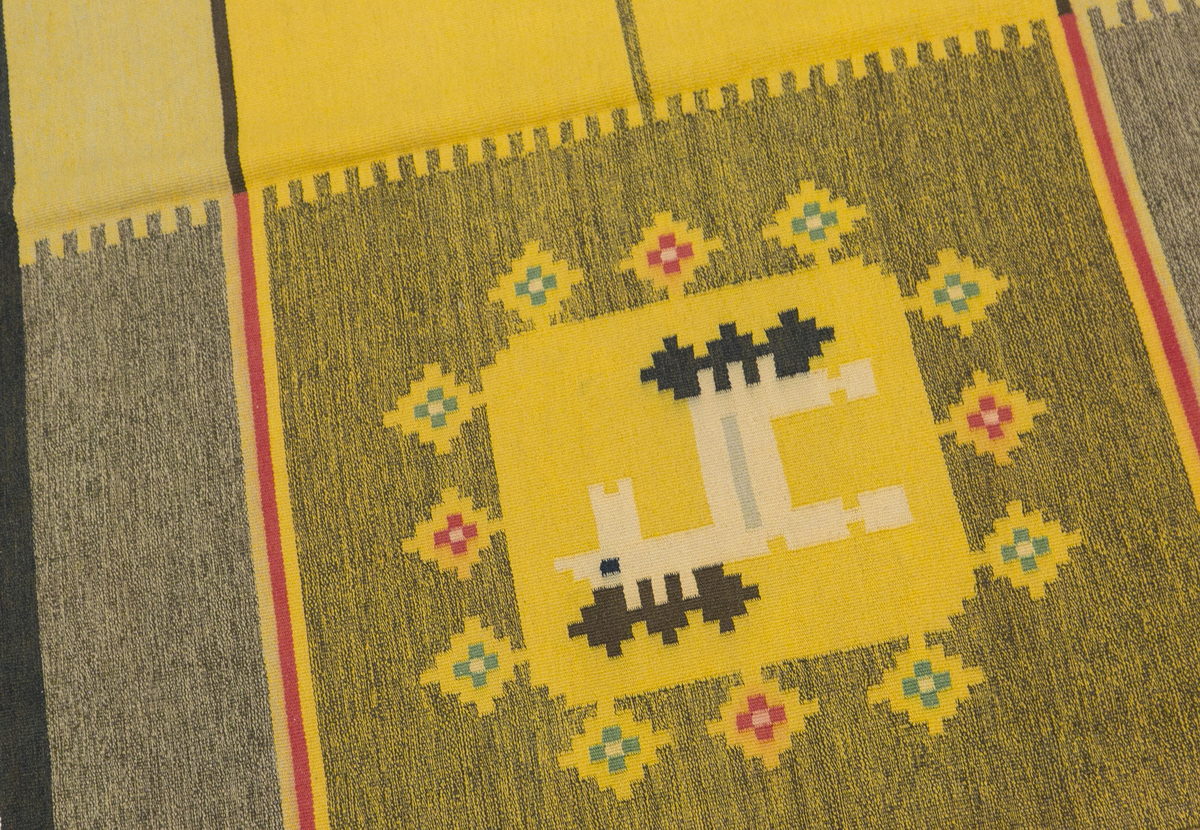 Vintage Turkish Kilim, 60 Years Old, 154 x 225 cm / 5'1 x 7'5 feet