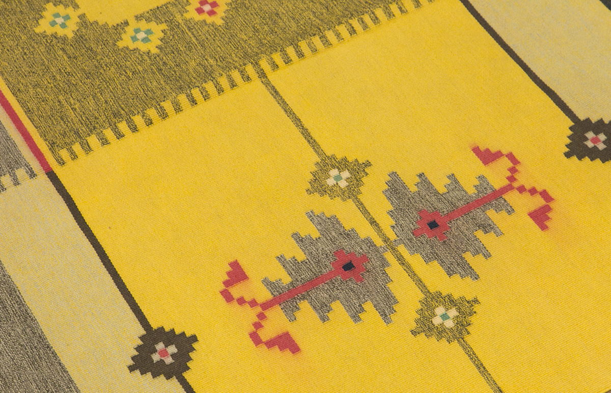 Vintage Turkish Kilim, 60 Years Old, 154 x 225 cm / 5'1 x 7'5 feet