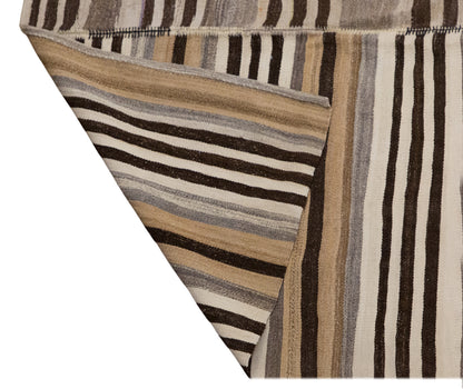 Vintage Turkish Kilim Rug | 9.8x10.2 ft