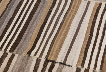 Vintage Turkish Kilim Rug | 9.8x10.2 ft