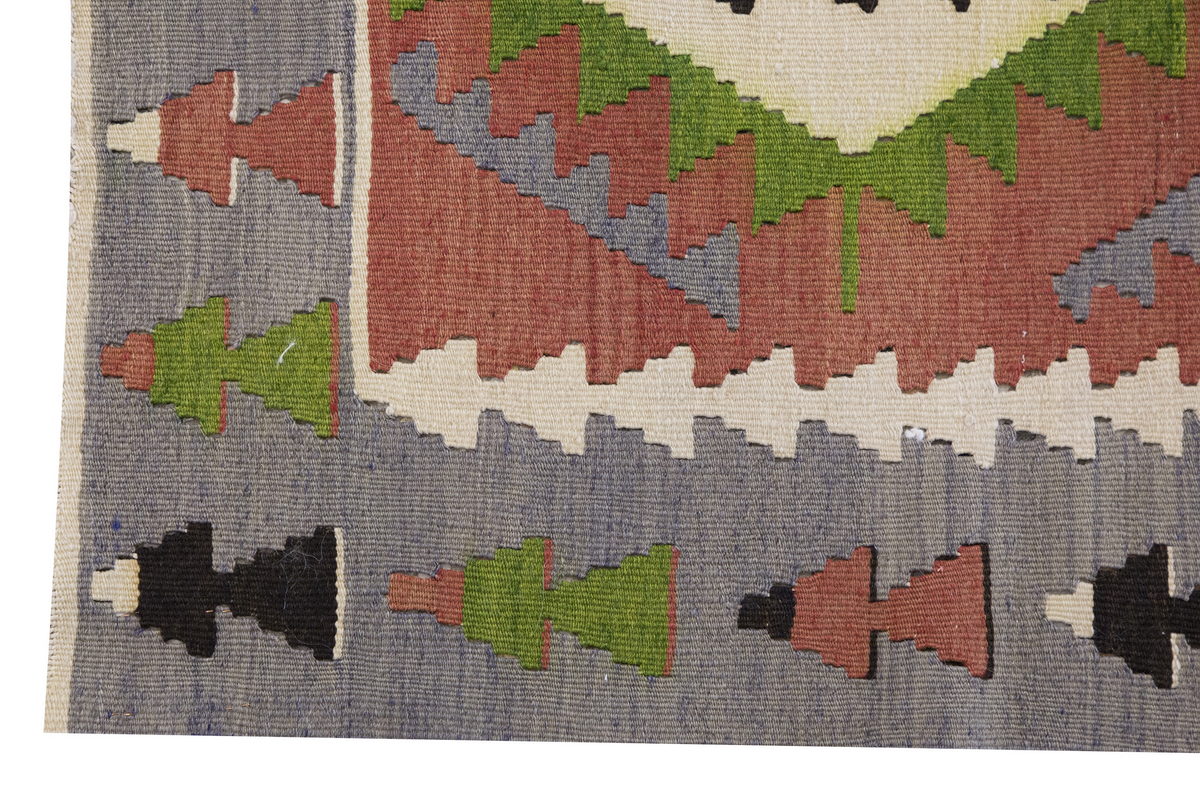 Vintage Turkish Kilim Rug, 2.8 x 3.8 ft, 83 x 112 cm