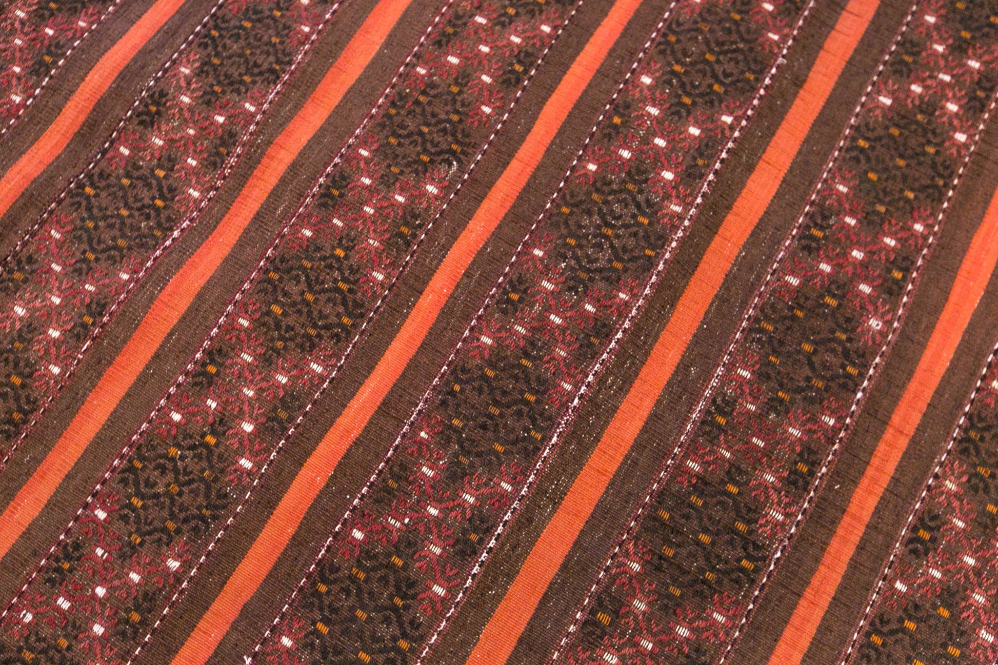 Vintage Turkish Kilim Rug, 3.0 x 7.2 ft, 90 x 220 cm, Handwoven Wool Kilim