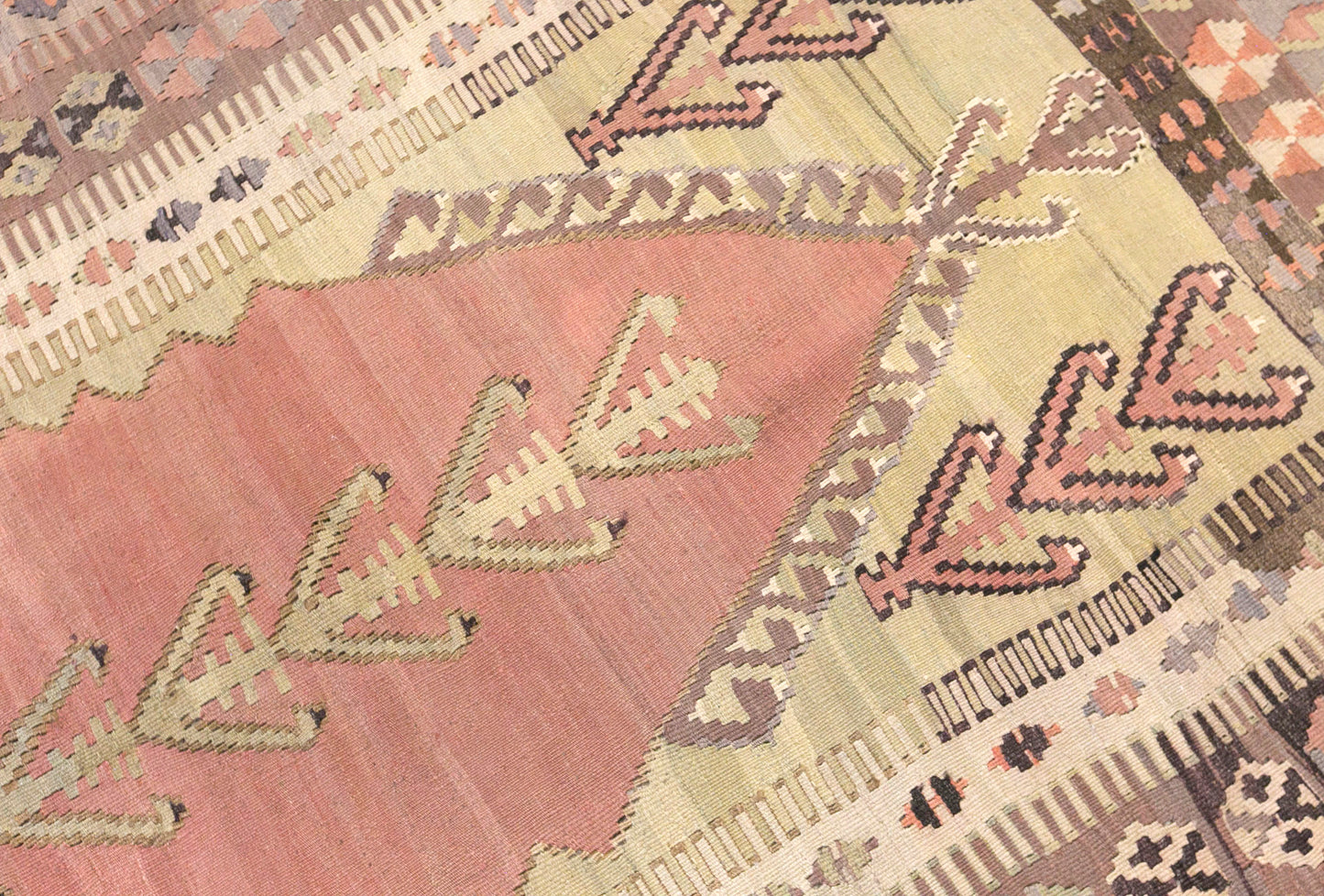 Vintage Turkish Kilim Rug, 4.3 x 5.9 ft, 130 x 180 cm, Handwoven Wool Kilim
