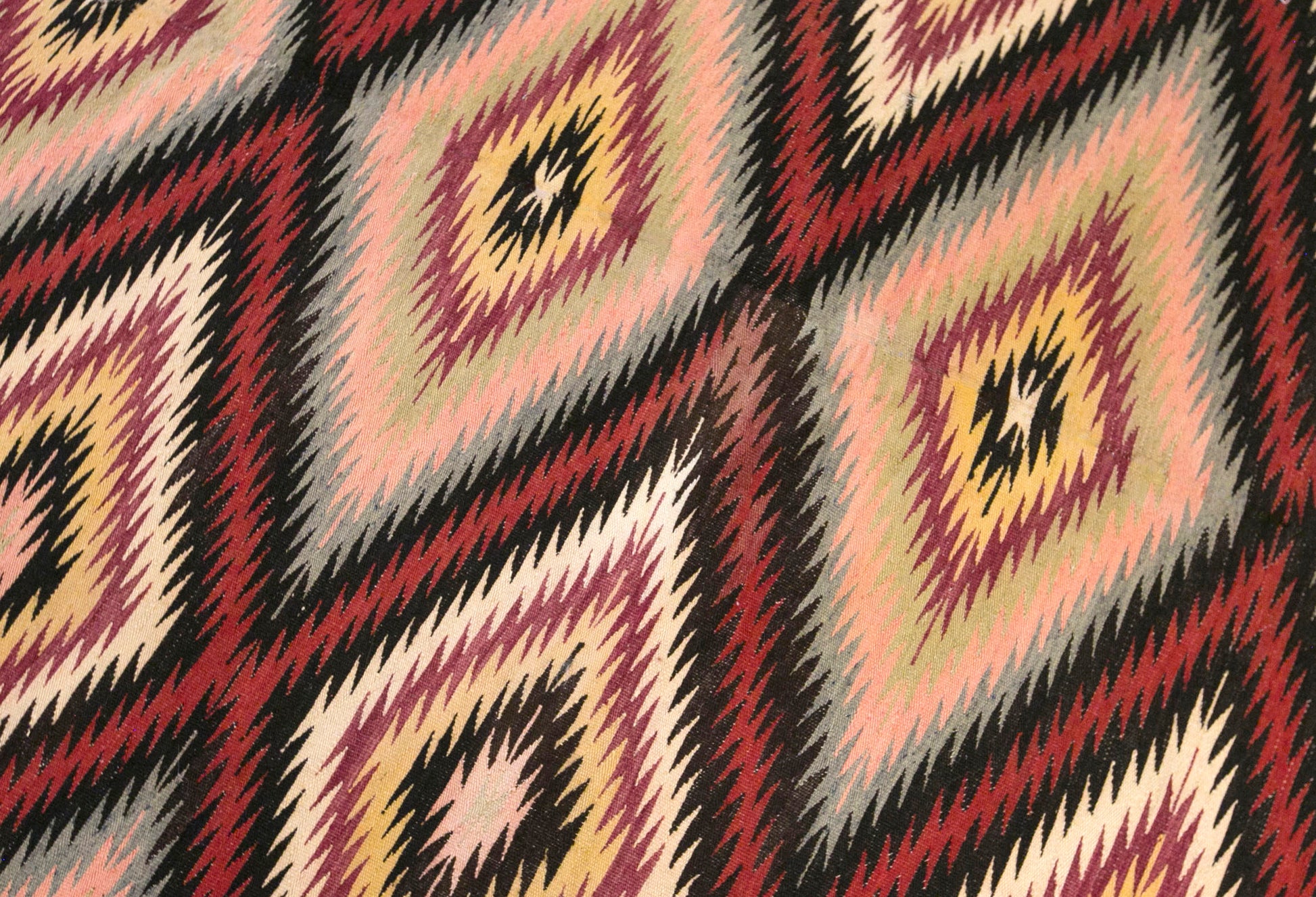 Vintage Turkish Kilim Rug, 5.1 x 7.3 ft, 156 x 222 cm, Handwoven Wool Kilim