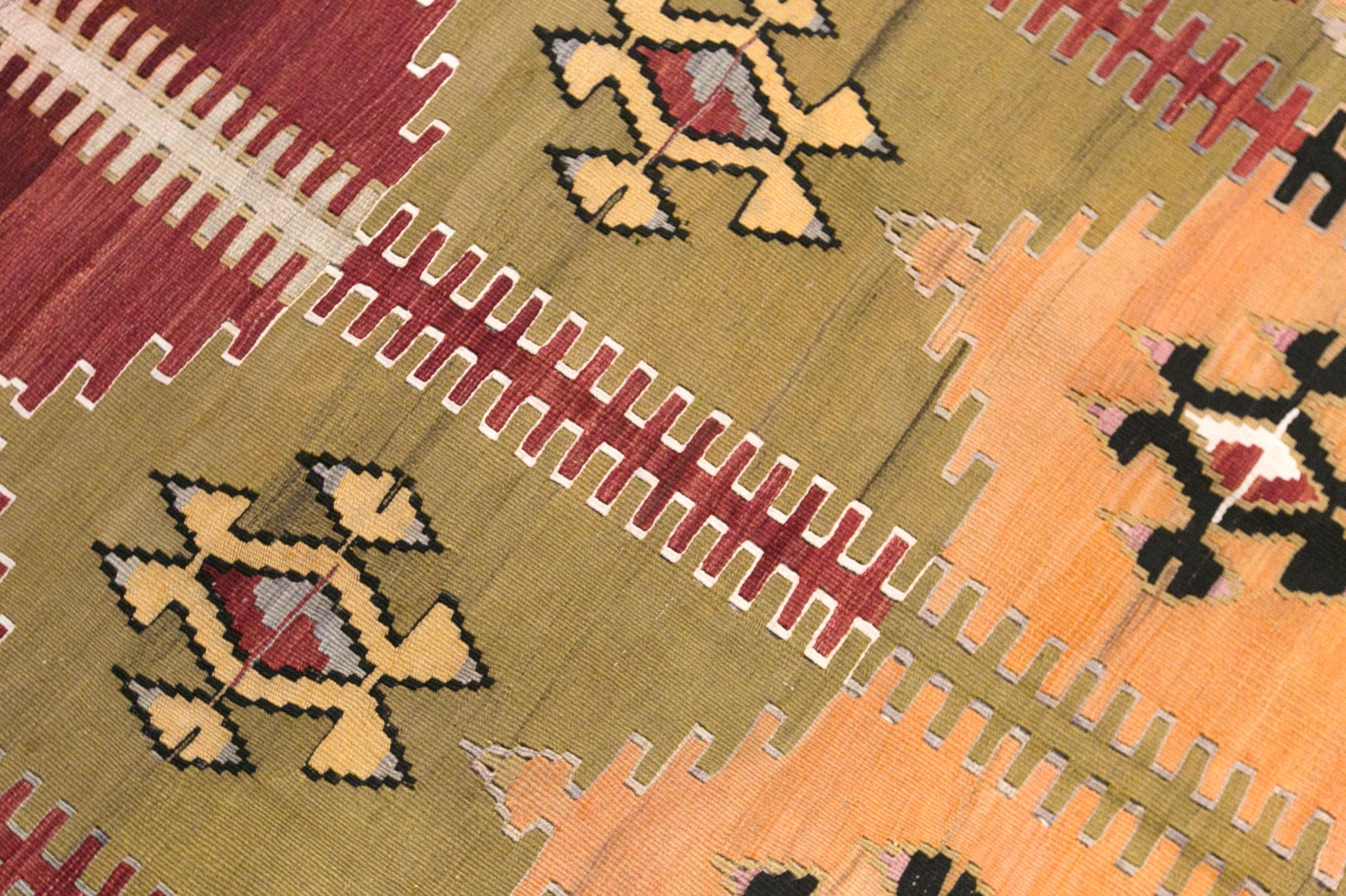 Vintage Turkish Kilim Rug, 5.6 x 8.7 ft, 170 x 265 cm, Handwoven Wool Kilim