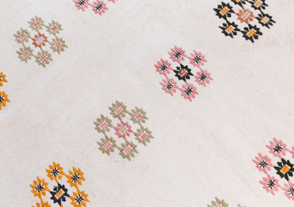 Vintage Turkish Kilim Rug, 6.7 x 8.7 ft, 205 x 265 cm, Handwoven Wool Kilim