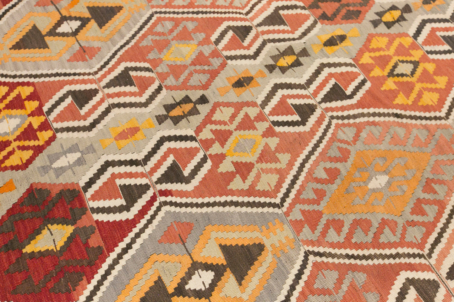Vintage Turkish Kilim Rug, 6.8 x 11.5 ft, 206 x 350 cm, Handwoven Wool Kilim