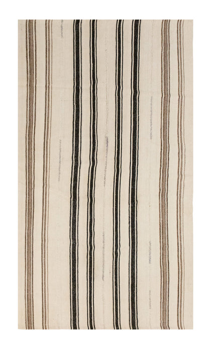 Vintage Turkish Kilim Rug, 150 x 260 cm / 4.9 x 8.5 ft