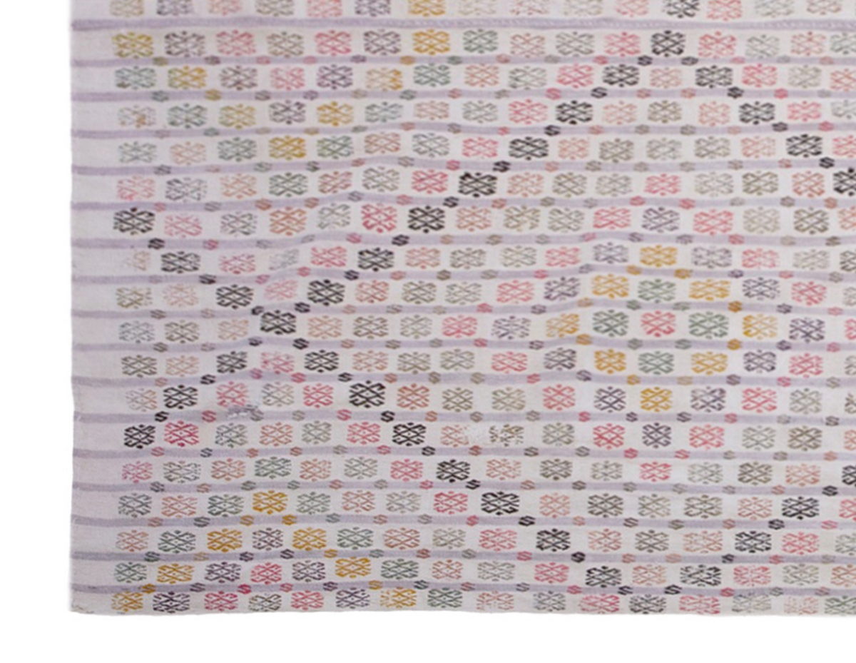 Vintage Turkish Kilim Rug 192x254 cm (6'3" x 8'4")