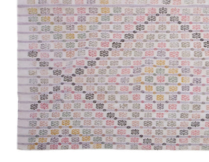 Vintage Turkish Kilim Rug 192x254 cm (6'3" x 8'4")