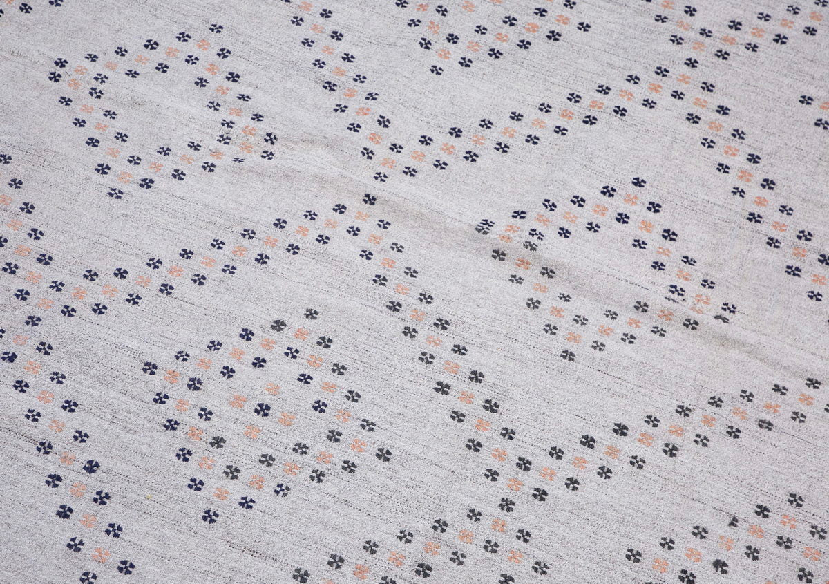 Vintage Turkish Kilim Rug 194x293 cm (6'4" x 9'7")