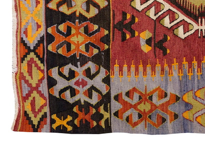 Vintage Turkish Kilim Rug from Çal, 110 x 168 cm, 3.7 x 5.6 ft