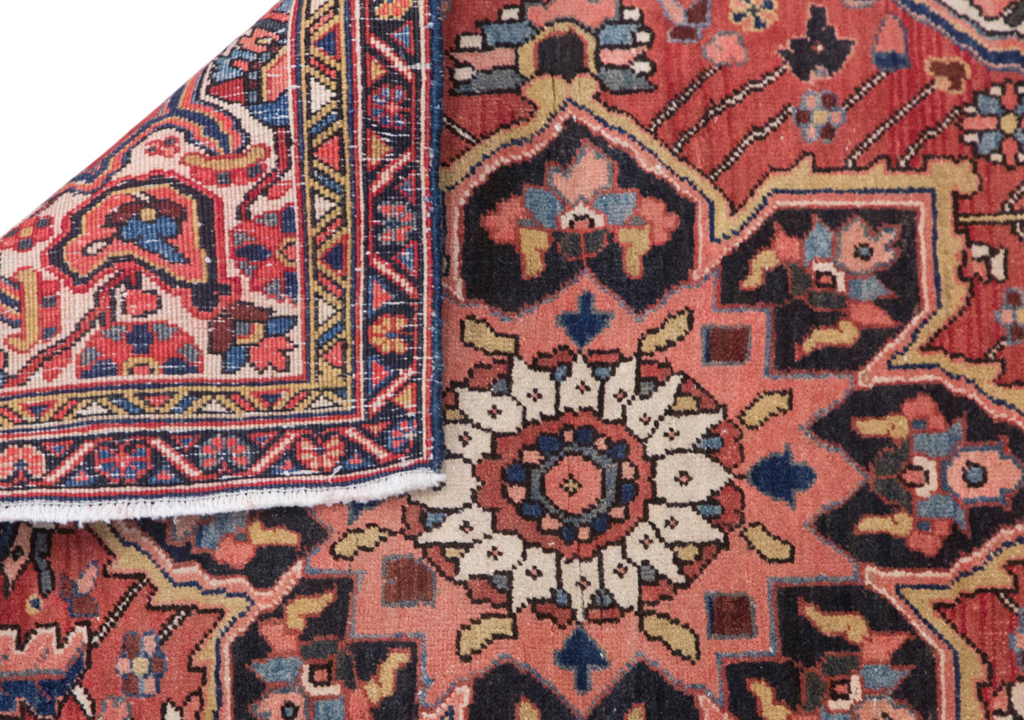 Vintage Turkish Oushak 120x130 cm (3'11" x 4'3")