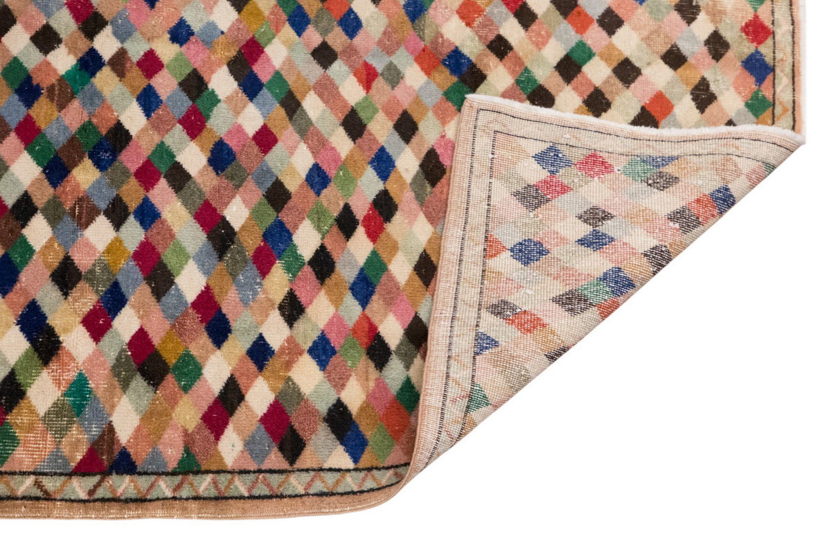 Vintage Turkish Oushak Rug, 4'4 x 7'7 feet / 132 x 230 cm