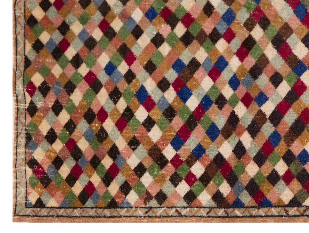 Vintage Turkish Oushak Rug, 4'4 x 7'7 feet / 132 x 230 cm