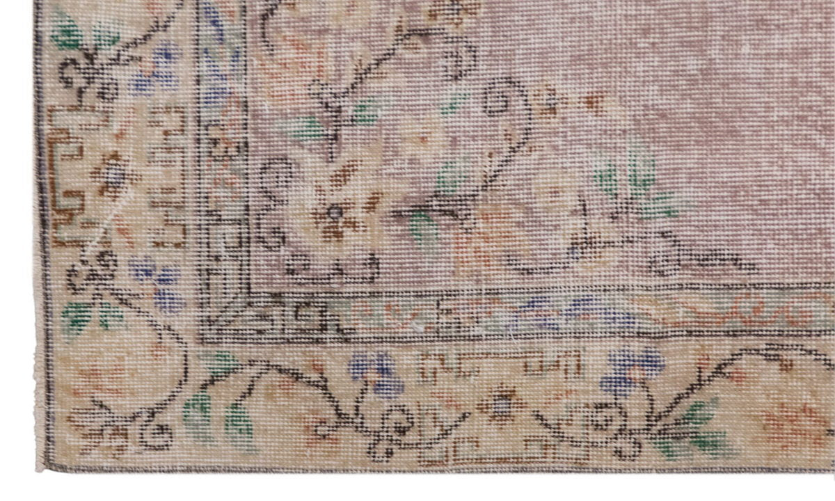 Vintage Turkish Oushak Rug - 114 x 210 cm / 3.8 x 6.6 feet
