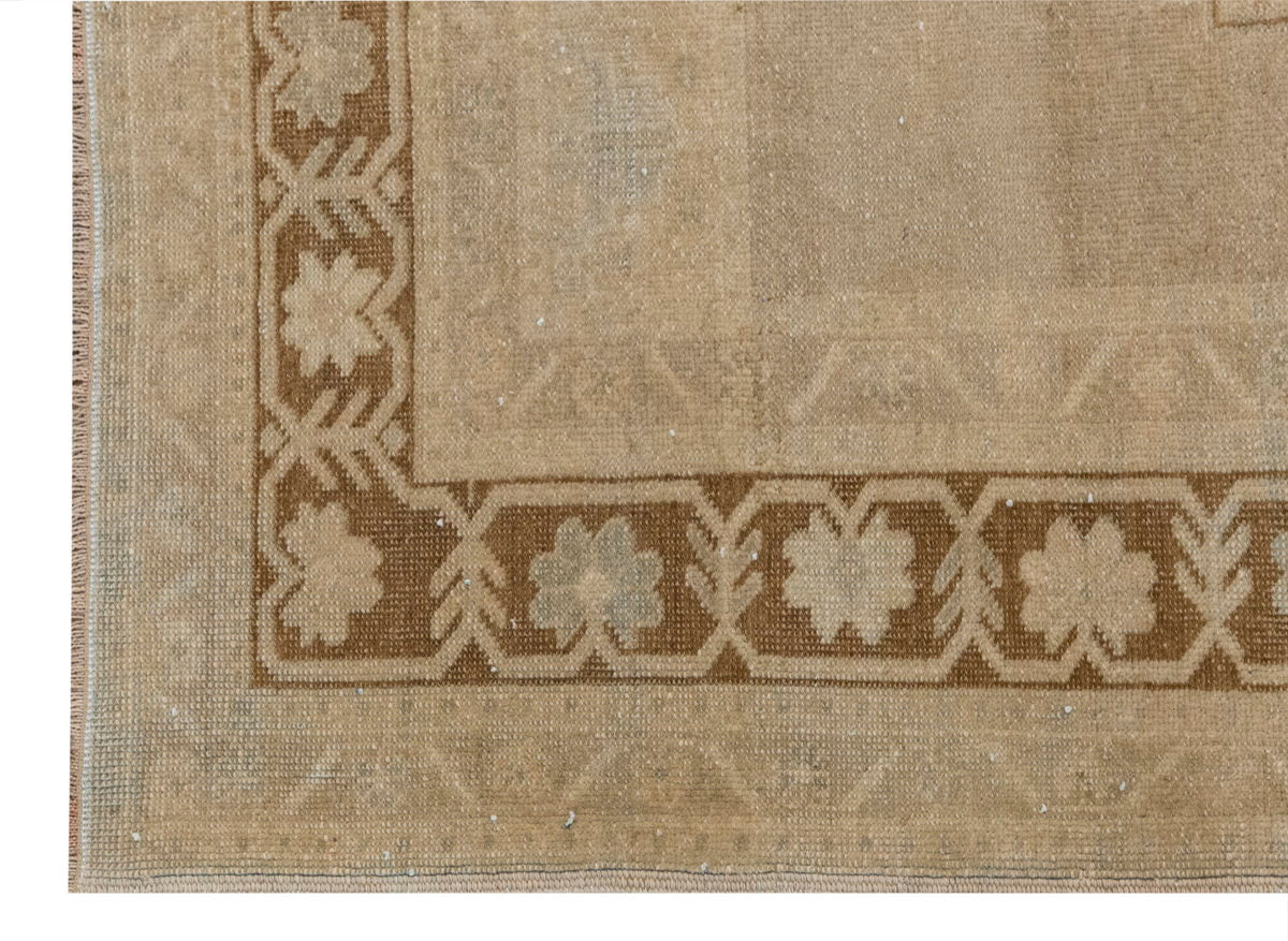 Vintage Turkish Oushak Rug – 3.9 x 8.2 ft / 120 x 250 cm