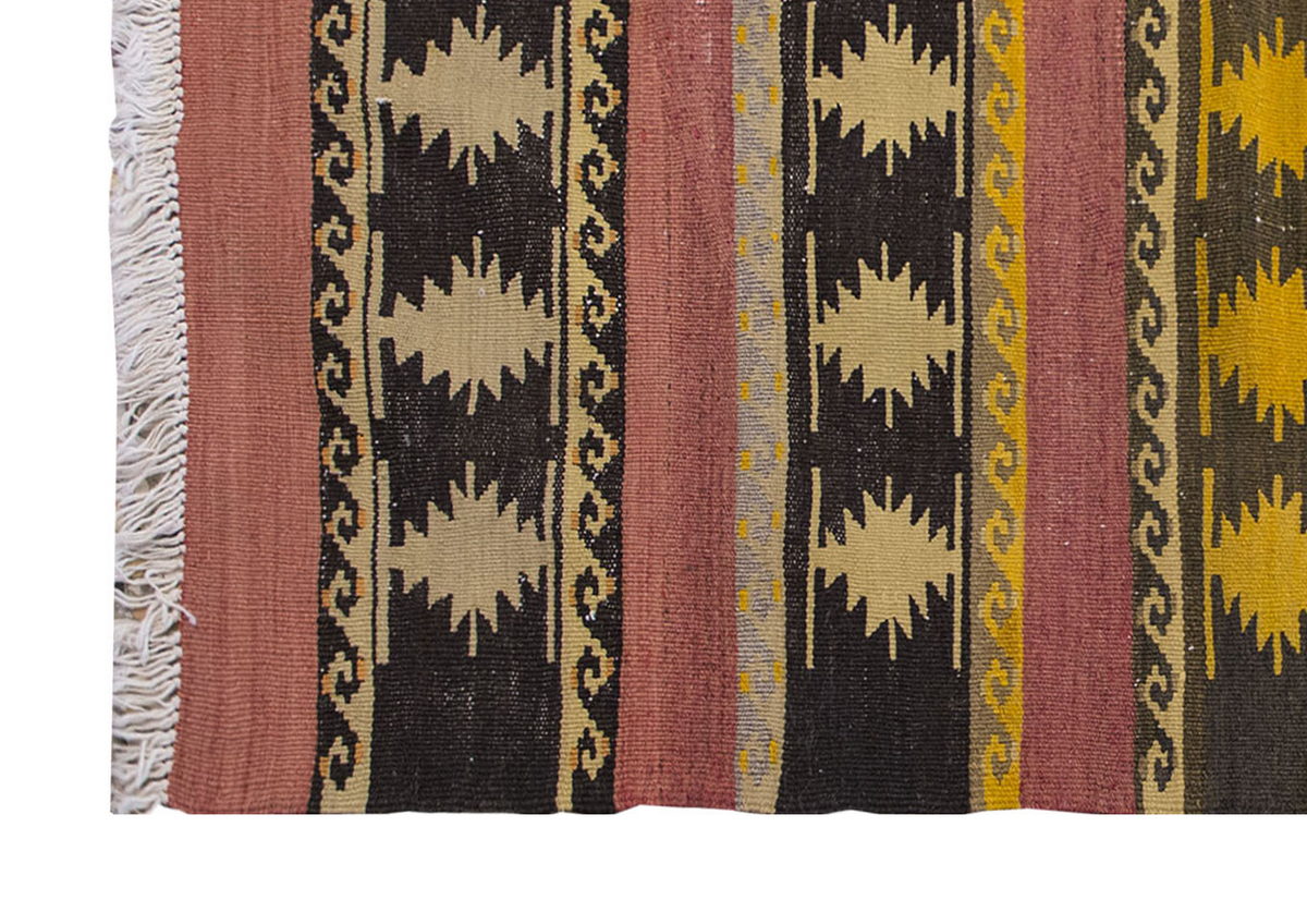 Vintage Turkish Rug, 101 x 157 cm, 3.3 x 5.1 ft
