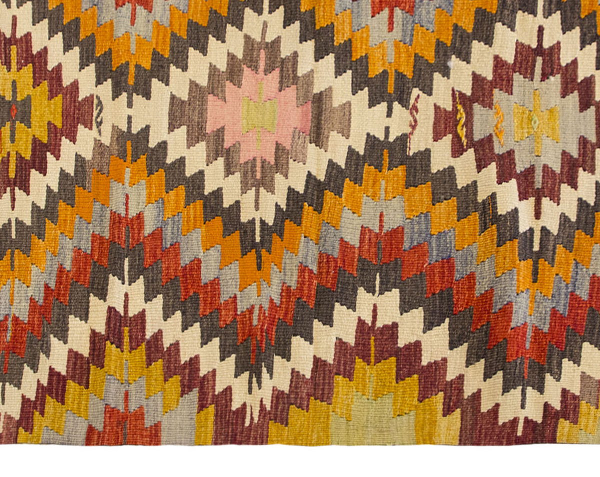Vintage Turkish Rug, 102 x 138 cm, 3.4 x 4.6 ft