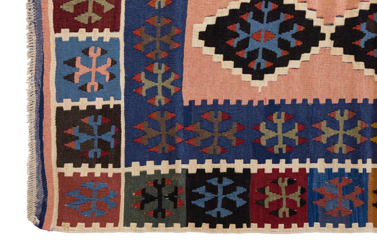 Vintage Turkish Rug, 108 x 176 cm, 3.6 x 5.9 ft