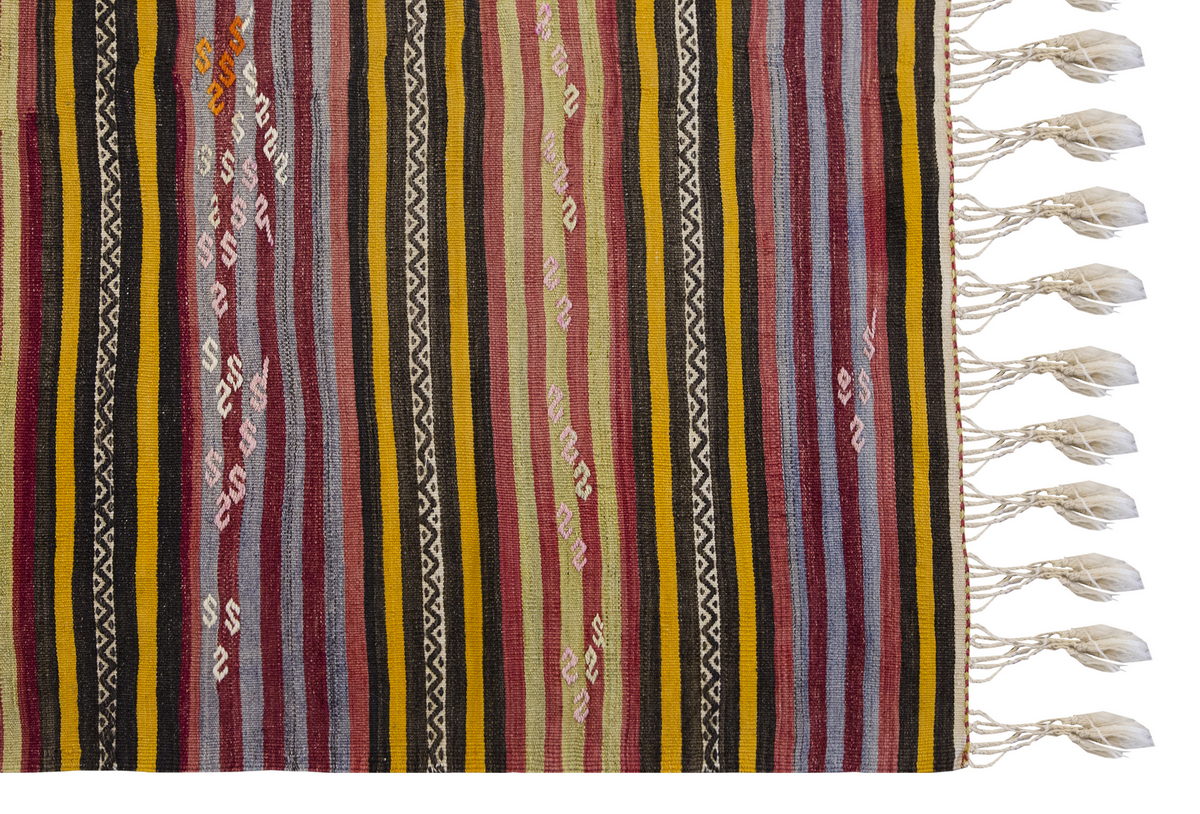 Vintage Turkish Rug, 109 x 184 cm, 3.6 x 6 ft