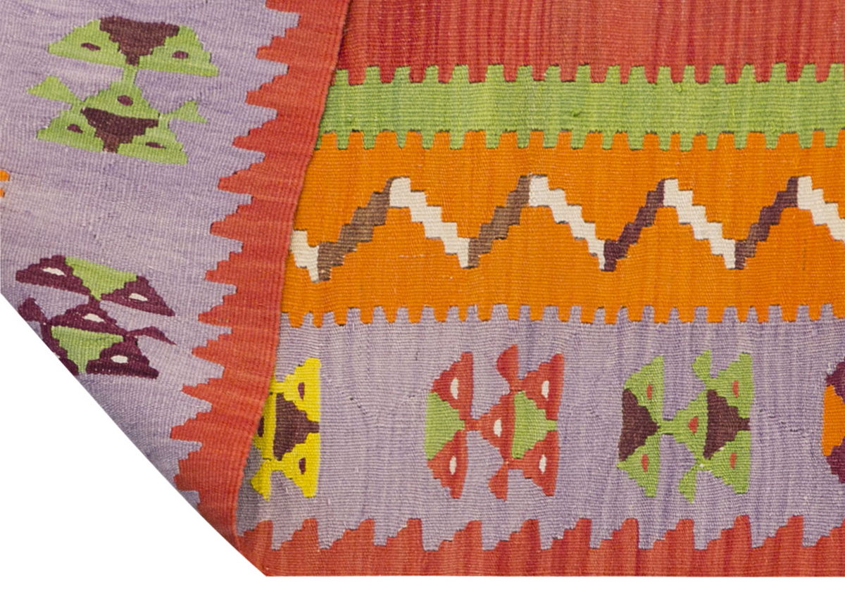 Vintage Turkish Rug, 113 x 185 cm, 3.8 x 6 ft