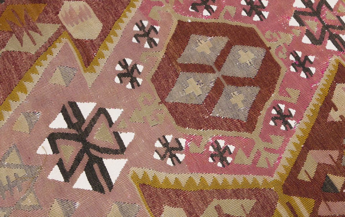 Vintage Turkish Rug, 114 x 160 cm, 3.8 x 5.2 ft