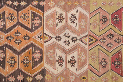 Vintage Turkish Rug, 117 x 160 cm, 3.10 x 5.2 ft