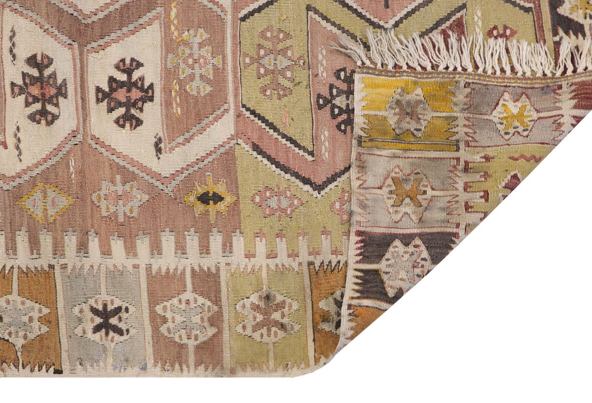Vintage Turkish Rug, 117 x 160 cm, 3.10 x 5.2 ft