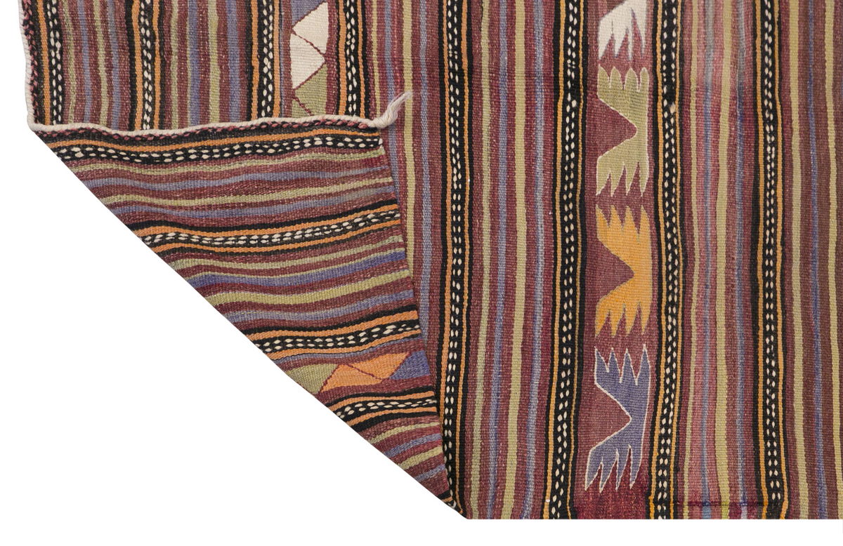 Vintage Turkish Rug, 117 x 183 cm, 3.10 x 6 ft