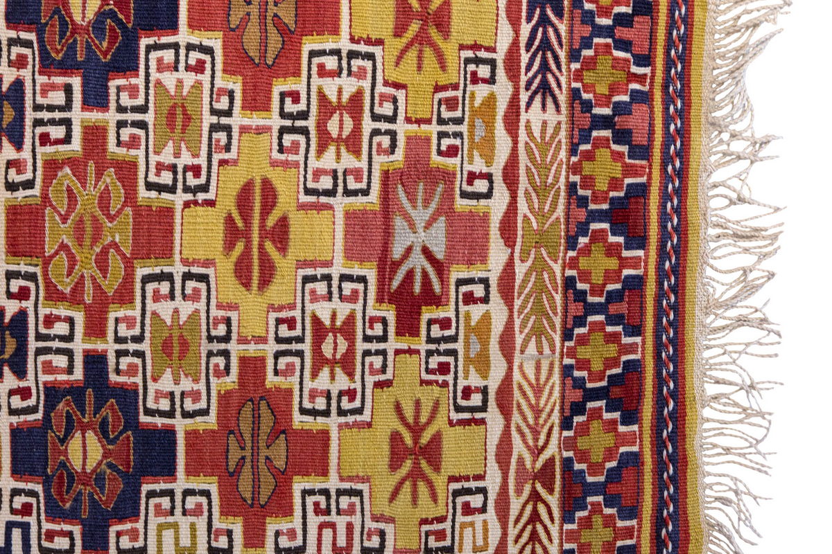 Vintage Turkish Rug, 117 x 70 cm, 3.10 x 2.3 ft