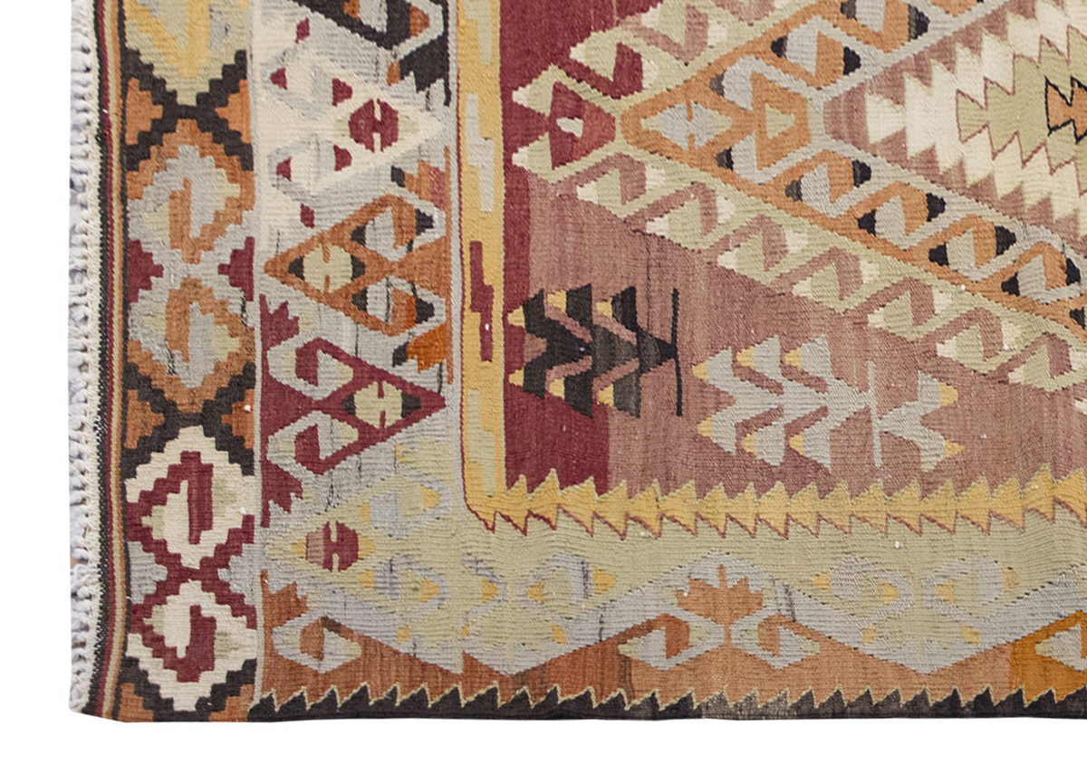 Vintage Turkish Rug, 119 x 177 cm, 3.10 x 5.9 ft