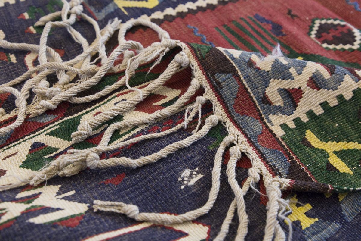 Vintage Turkish Rug, 120 x 153 cm, 3.11 x 5 ft