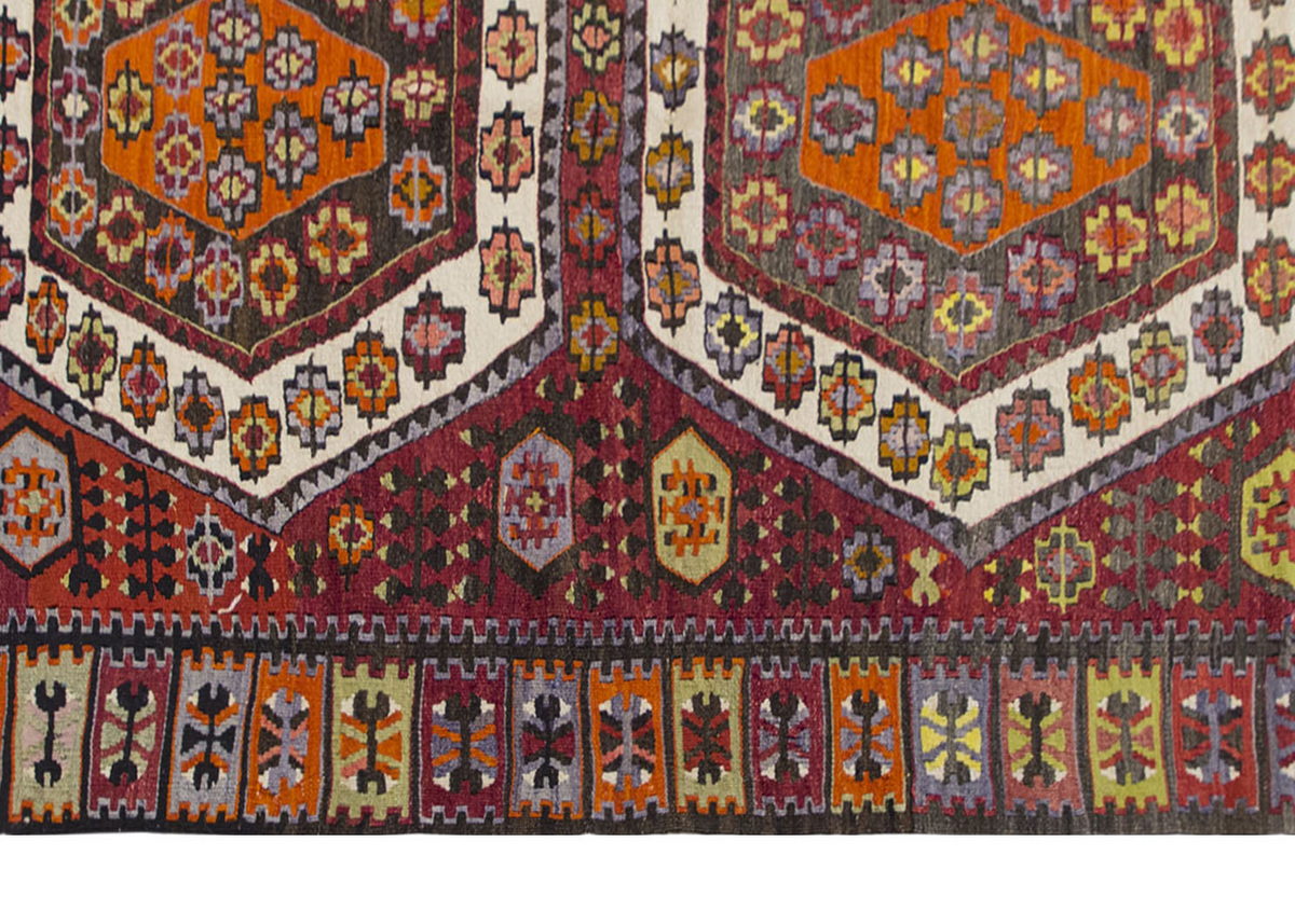 Vintage Turkish Rug, 120 x 167 cm, 3.11 x 5.5 ft