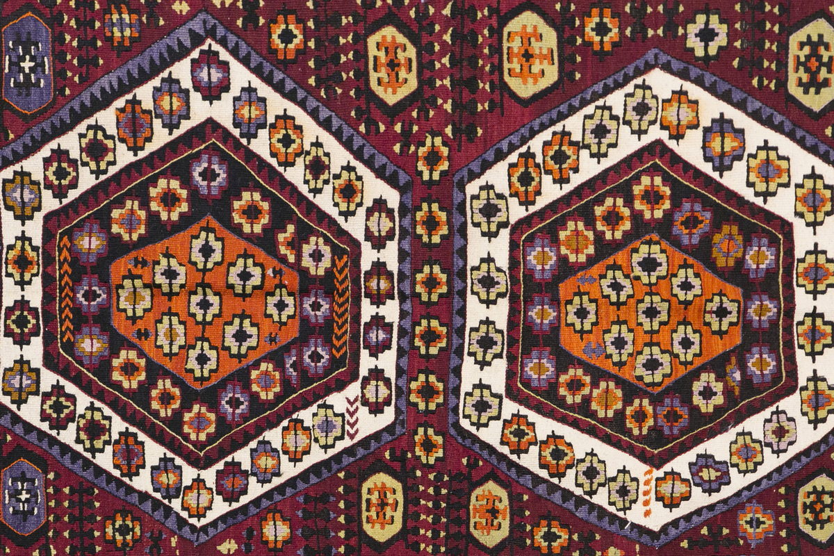 Vintage Turkish Rug, 120 x 182 cm, 3.11 x 5.11 ft