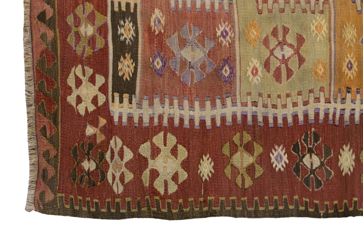 Vintage Turkish Rug, 124 x 184 cm, 4 x 6 ft