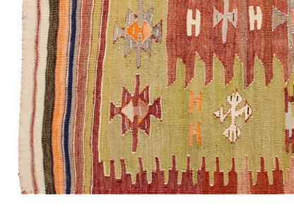 Vintage Turkish Rug, 128 x 177 cm, 4.2 x 5.9 ft