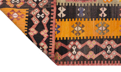 Vintage Turkish Rug, 128 x 182 cm, 4.2 x 5.11 ft