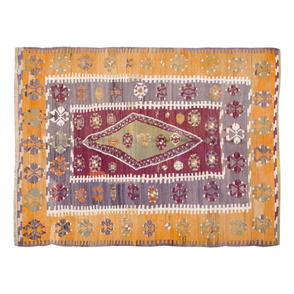 Vintage Turkish Rug, 131 x 176 cm, 4.3 x 5.9 ft