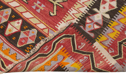 Vintage Turkish Rug, 134 x 183 cm, 4.4 x 6 ft